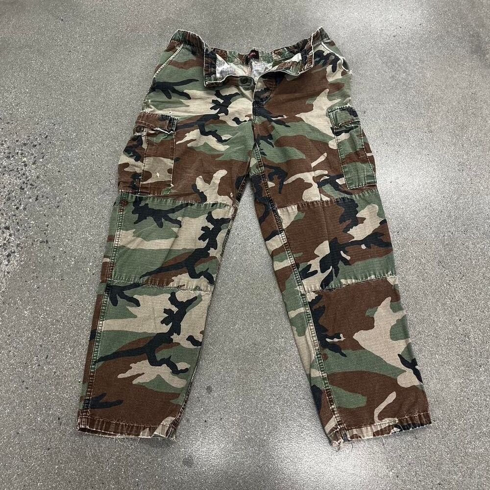 Vintage Tru Spec 90s Men’s 28” Camo Cargos